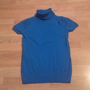 Blue stretchy turtleneck