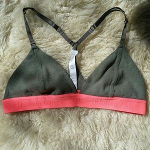Lululemon live natural bra