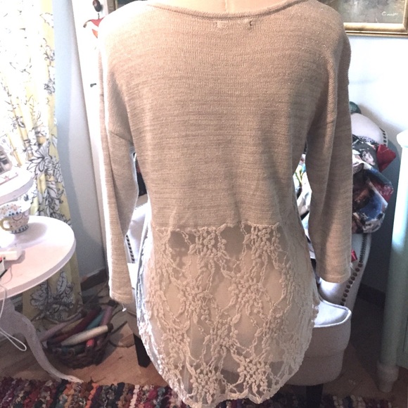 2️⃣For2️⃣5️⃣ GLIMMERING SWEATER - Picture 3 of 3