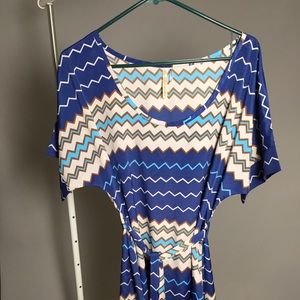 Modcloth Tunic in Navy Zigzag, size L