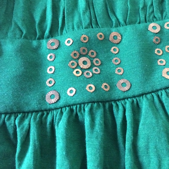 Green BCBG Halter Top - Picture 2 of 3