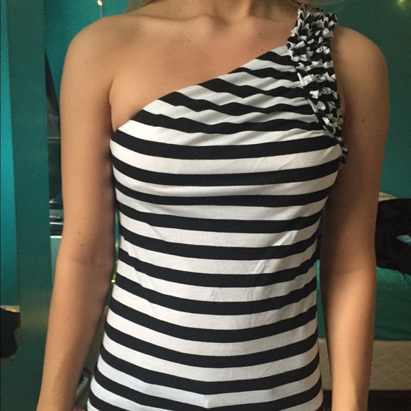 Striped one shoulder tank - Picture 1 of 2