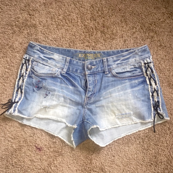 NWOT Express Shorts