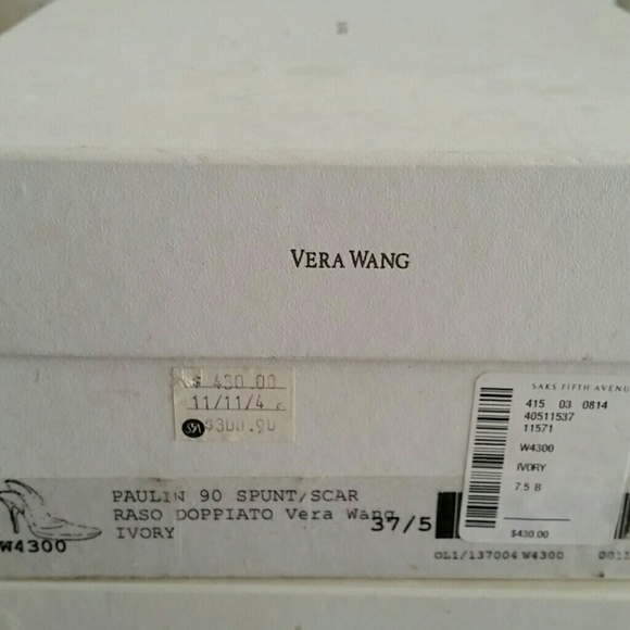 Vera Wang wedding shoes