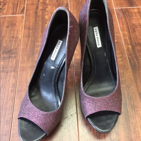 Vera wang glitter heel size 5