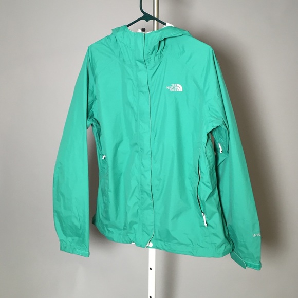 North face venture nylon rain jacket in green