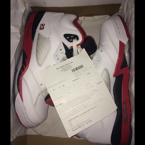 Air Jordan Retro 5 "Fire Red" Black Tongue