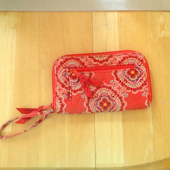 Vera Bradley Zip Around Wallet in "Paprika"