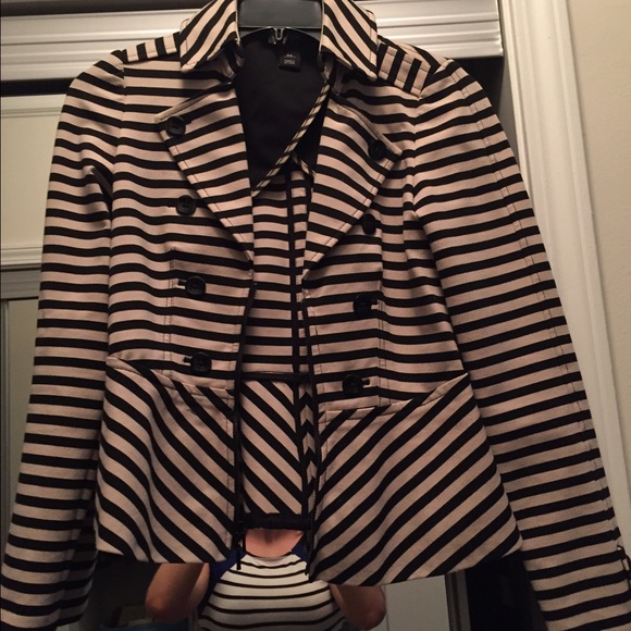 🚫SOLD🚫 peplum tan and black striped blazer