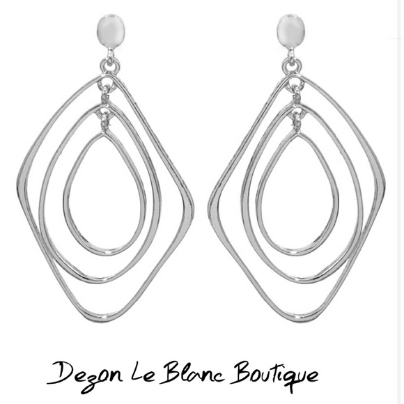 Silver Fashion Earrings