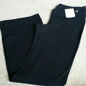 Gap Fit Maternity Pants