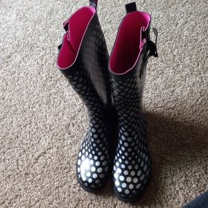 Mint condition rain boots