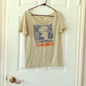 Off the shoulder T-shirt