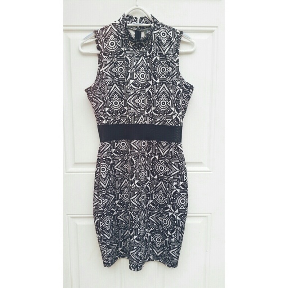 Black/White Tribal Print BodyCon Dress