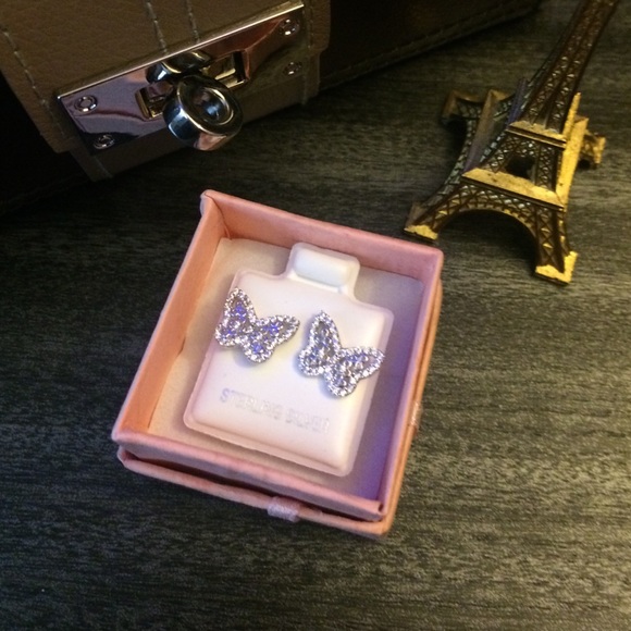 Sterling Silver Butterfly Earrings (NWOT)