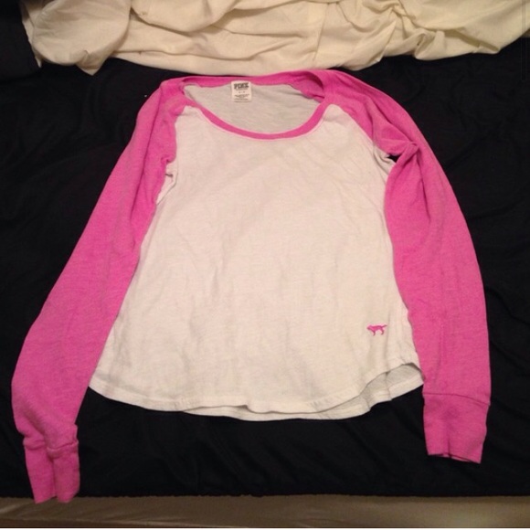 VS longsleeve shirt