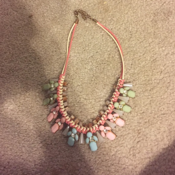 Statement necklace