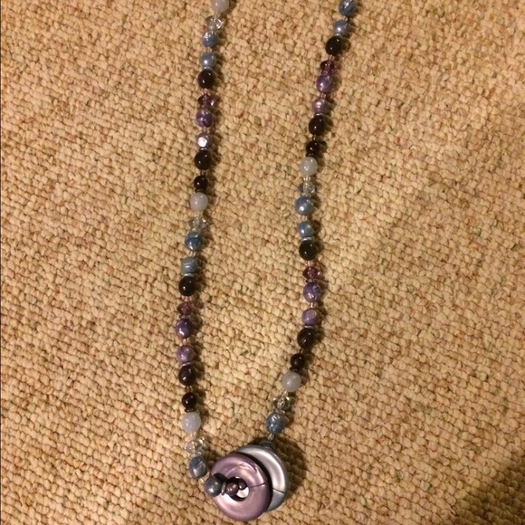 Nursing necklace from mommynecklaces.com