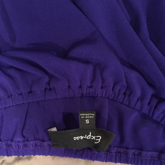 Royal Flutter Sleeve Top - Picture 3 of 4