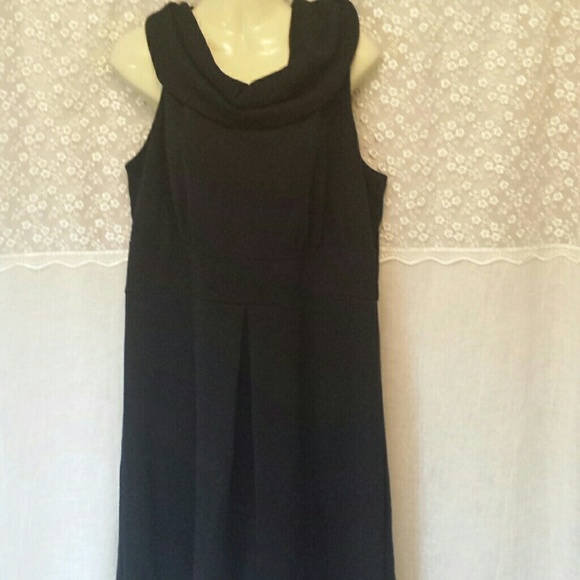 SPENSE BLACK DRESS SIZE 16