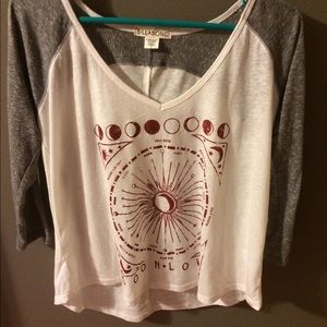 Half sleeve billabong top