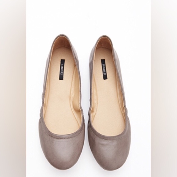 ✨Faux Leather Ballet Flats ✨