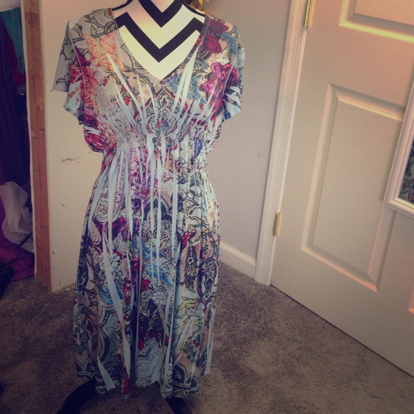 Cute summer dress nice and cool - size x/large