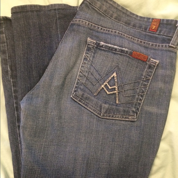Sz 32 7 for all mankind cropped jeans