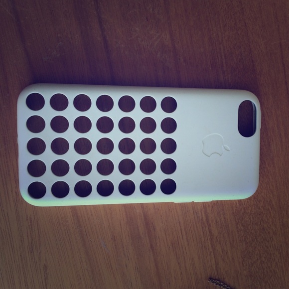 White Dot Case for iPhone 5c