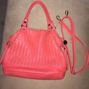 Deux Lux Coral Purse 👛👌🏻