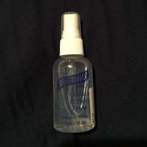 Makeup Setting Spray