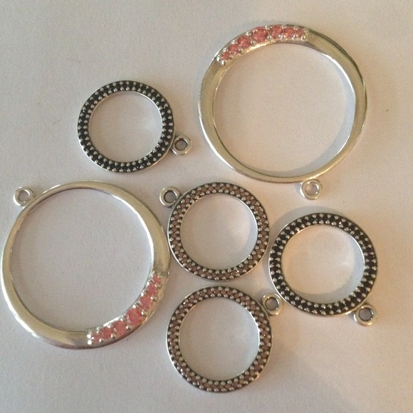 More Pandora Pendant Earrings coming !!