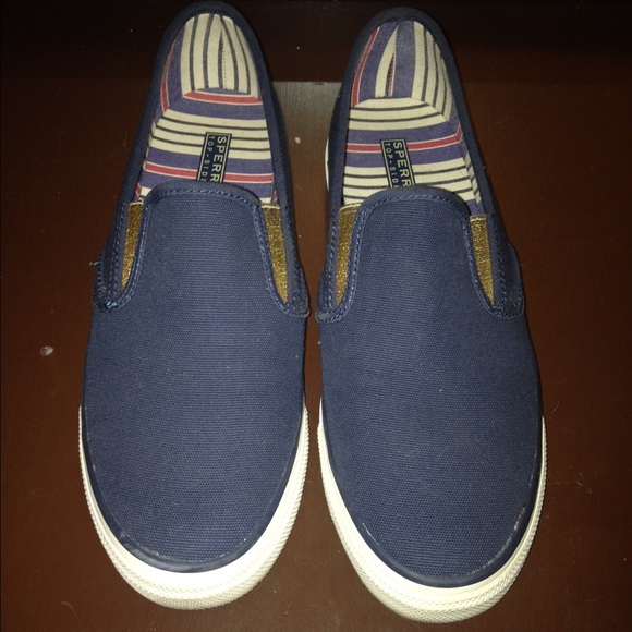 Sperry Shoes - Picture 1 of 3