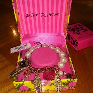 Betsy johnson bracelet