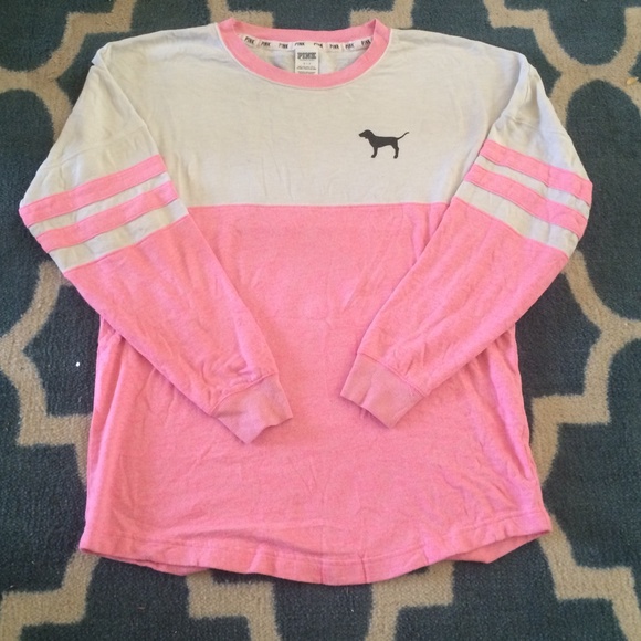 Pink varsity crew 😍😍