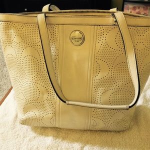 White COACH tote handbag
