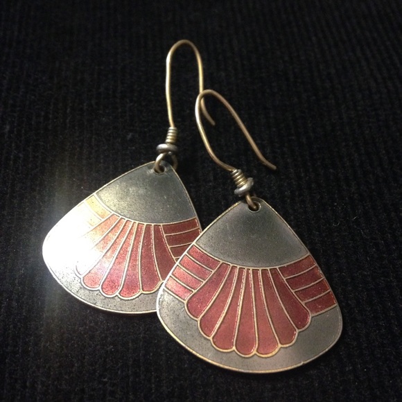 Vintage laurel birch Art Deco design earrings