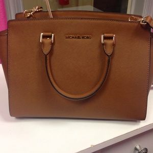 Michael Kors Selma