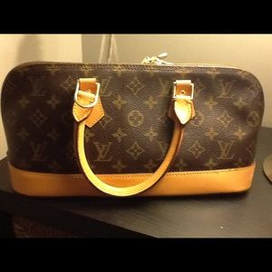 Handbag