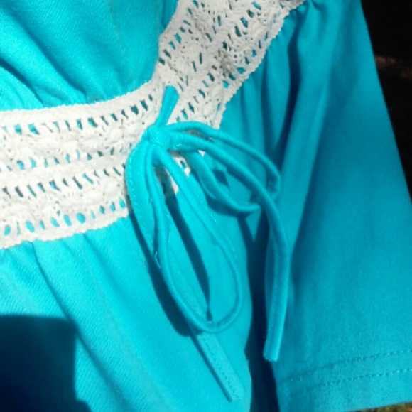 Romper - Picture 2 of 4