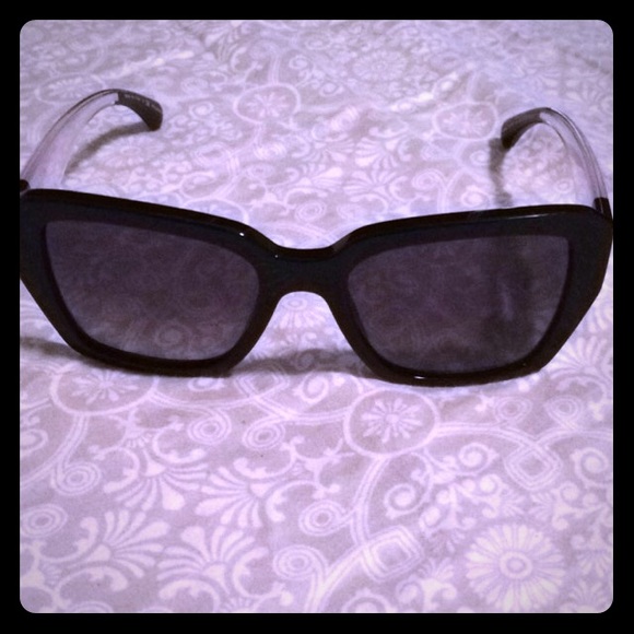 Chanel polarized sunglasses