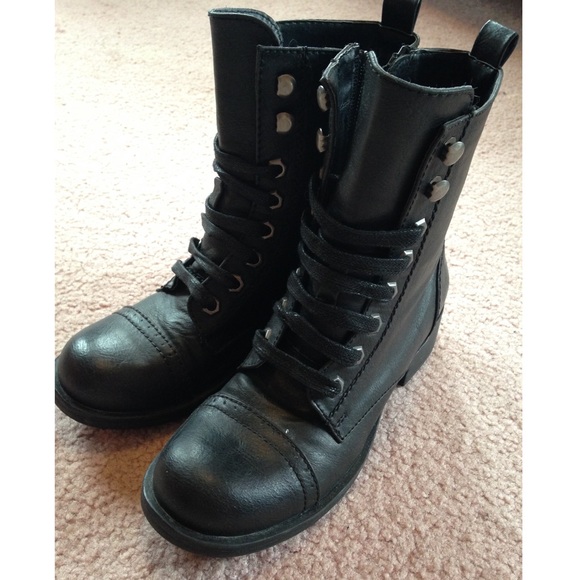 EUC Black Bull Boxer combat boots, sz 6.5