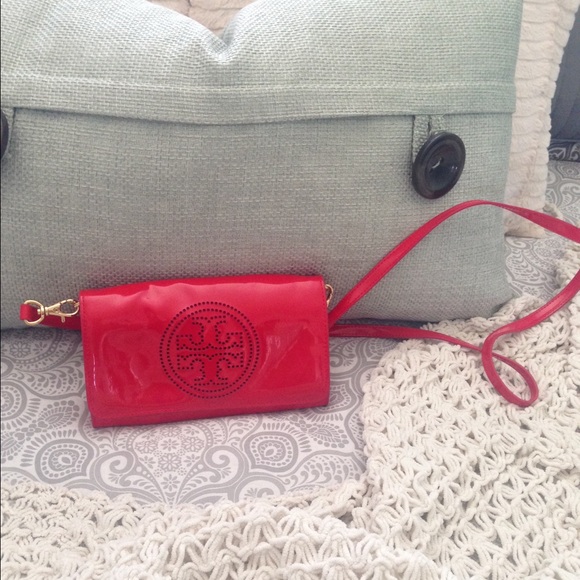 Authentic red tory burch