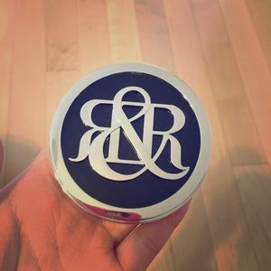 Rock and Republic Powder