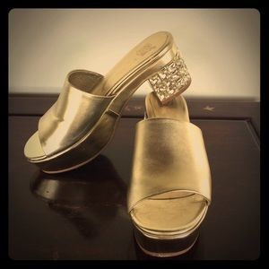 Glamorous gold open toe slip ons