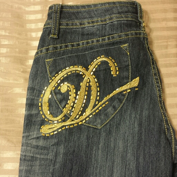 Dereon skinny jeans
