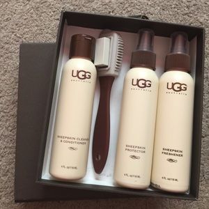 Ugg Sheepskin care kit