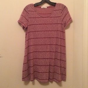 Short sleeve flow top