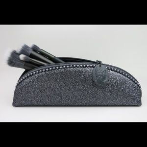 Mac brush bag