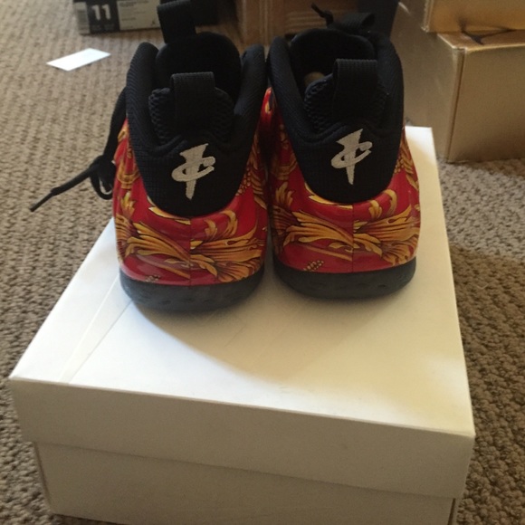 Nike supreme foamposite - Picture 2 of 4